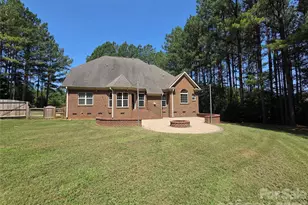 1170 Iyeye St, Rock Hill, SC 29730 - Photo 3