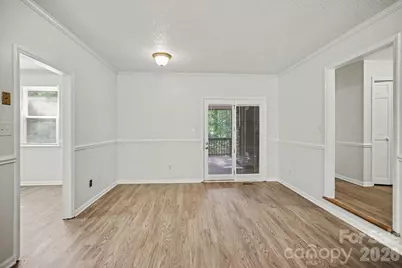 304 Julia Drive, Lincolnton, NC 28092 - Photo 7