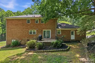 994 Tamworth Rd, Asheboro, NC 27203 - Photo 5