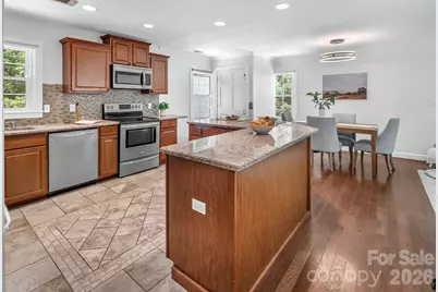7318 Easen Court, Charlotte, NC 28211 - Photo 5