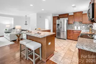 7318 Easen Ct, Charlotte, NC 28211 - Photo 7