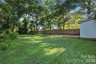126 Phillips Dr, Forest City, NC 28043 - Photo 15