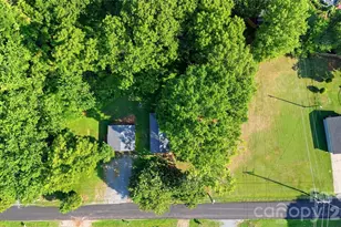 126 Phillips Dr, Forest City, NC 28043 - Photo 19