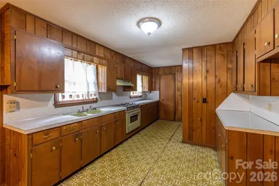 2209 Woodhurst Lane, Albemarle, NC 28001 - Photo 11