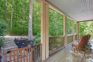 325 Hedgewood Dr, Tuckasegee, NC 28783 - Photo 43