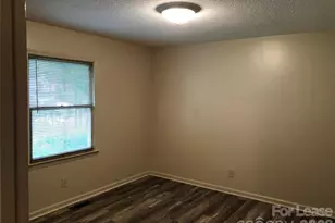 3009 Chestnut Rd, Lincolnton, NC 28092 - Photo 5