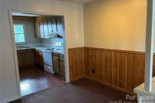 121 Massapoag Rd, Lincolnton, NC 28092 - Photo 5
