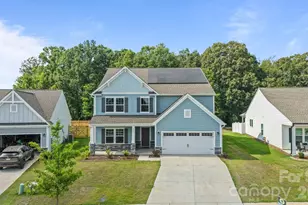 227 Redondo Dr, Wingate, NC 28174 - Photo 3
