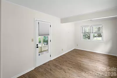 1212 Oakland Street, Hendersonville, NC 28792 - Photo 21