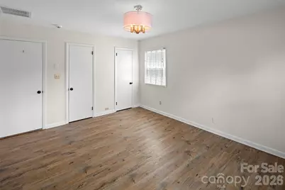 1212 Oakland Street, Hendersonville, NC 28792 - Photo 15