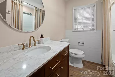 1212 Oakland Street, Hendersonville, NC 28792 - Photo 17