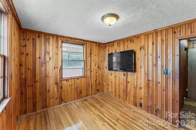 194 Virginia Drive, Marion, NC 28752 - Photo 11