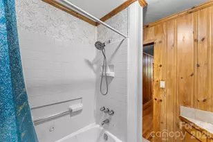 194 Virginia Dr, Marion, NC 28752 - Photo 13