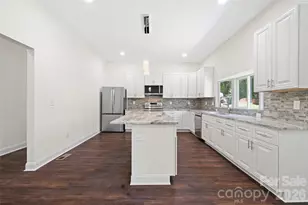 1820 N Hewitt Ave, Newton, NC 28658 - Photo 5
