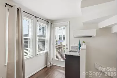 721 N Poplar Street #1, Charlotte, NC 28202 - Photo 5
