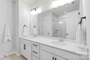 2037 Howell Crk Wy, Charlotte, NC 28215 - Photo 23