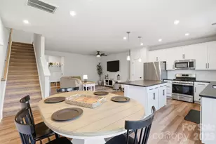 2037 Howell Crk Wy, Charlotte, NC 28215 - Photo 13