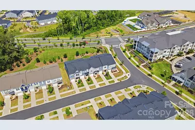 2037 Howell Creek Way, Charlotte, NC 28215 - Photo 47