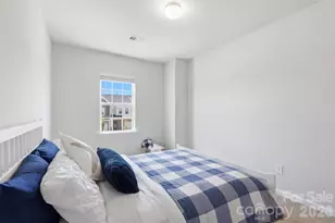 2037 Howell Crk Wy, Charlotte, NC 28215 - Photo 33