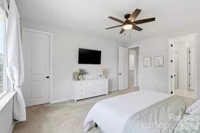 2037 Howell Creek Way, Charlotte, NC 28215 - Photo 21