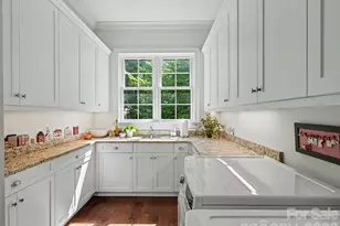10530 Sweetleaf Pl, Charlotte, NC 28278 - Photo 23