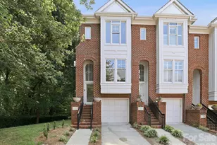 4703 S Hill View Dr, Charlotte, NC 28210 - Photo 1