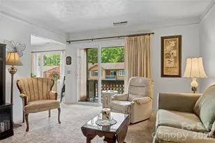 1765 Haywood Manor Rd, Hendersonville, NC 28791 - Photo 5