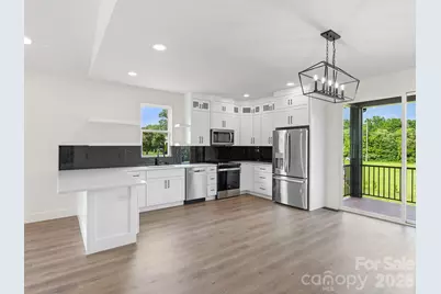 27 Klimovych Road, Hendersonville, NC 28792 - Photo 11