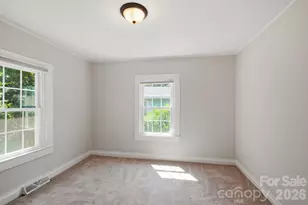307 Clay St, Belmont, NC 28012 - Photo 13