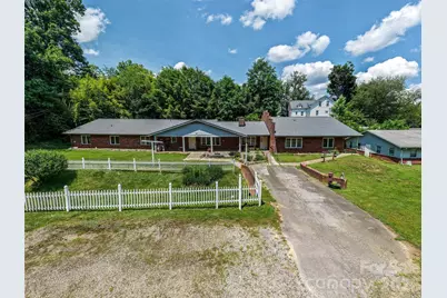 84 Chestnut Park Drive, Waynesville, NC 28786 - Photo 1