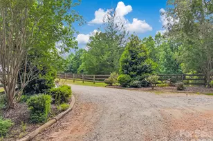 711 Meadow Crest Rd, Tryon, NC 28782 - Photo 11