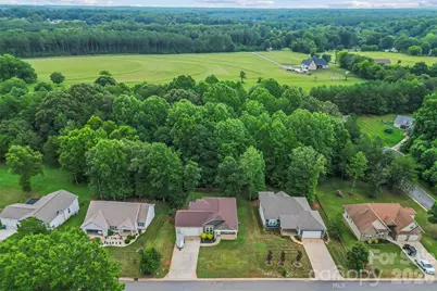 1640 Farmington Hills Drive, Conover, NC 28613 - Photo 29