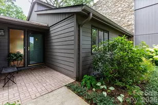 301 Crowfields Ln, Asheville, NC 28803 - Photo 21