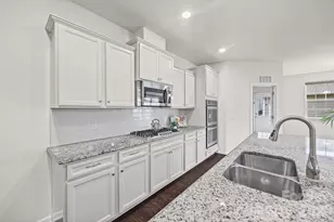 7022 Walnut Branch Ln, Charlotte, NC 28277 - Photo 13