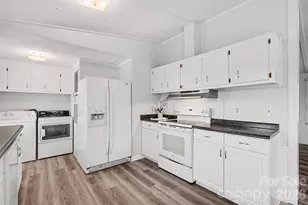 313 Riverfront Dr, Belmont, NC 28012 - Photo 13