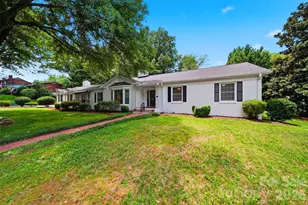 521 5th St NW, Hickory, NC 28601 - Photo 3