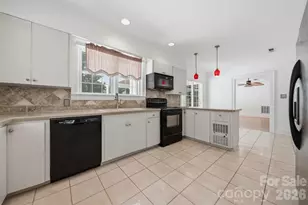 521 5th St NW, Hickory, NC 28601 - Photo 19