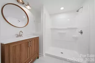 521 5th St NW, Hickory, NC 28601 - Photo 37