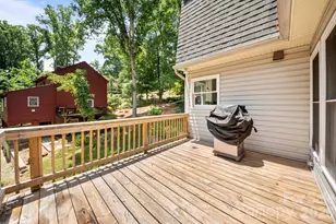 112 Wedgewood Dr, Morganton, NC 28655 - Photo 11