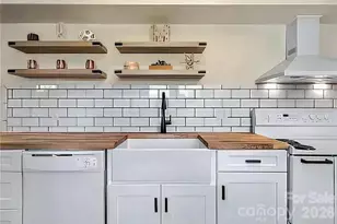 16 Main St, Asheville, NC 28803 - Photo 11
