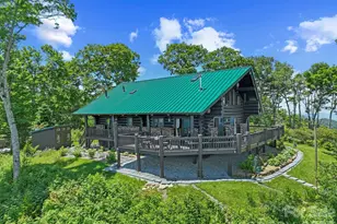 300 Licklog Mountain Trl, Burnsville, NC 28714 - Photo 3