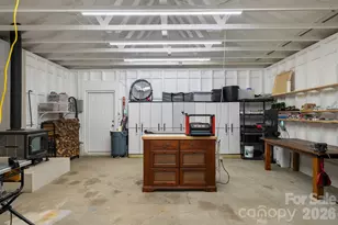 300 Licklog Mountain Trl, Burnsville, NC 28714 - Photo 33