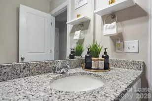 2675 Elmin St, Charlotte, NC 28208 - Photo 15