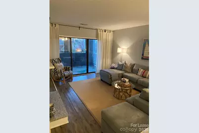 300 E Park Avenue, Charlotte, NC 28203 - Photo 3