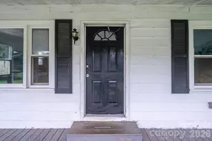 2639 Springbrook Cir, Gastonia, NC 28052 - Photo 7