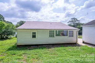 2639 Springbrook Cir, Gastonia, NC 28052 - Photo 45