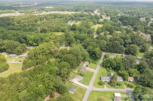 2639 Springbrook Cir, Gastonia, NC 28052 - Photo 33