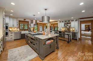 345 Prospect Dr, Burnsville, NC 28714 - Photo 11