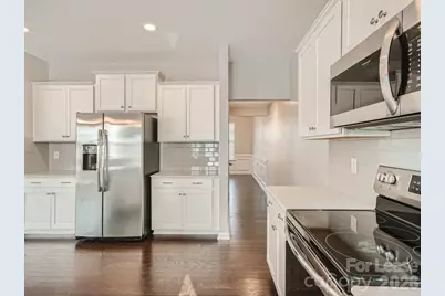 8123 Cornhill Avenue, Charlotte, NC 28277 - Photo 9
