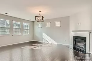 8123 Cornhill Ave, Charlotte, NC 28277 - Photo 5